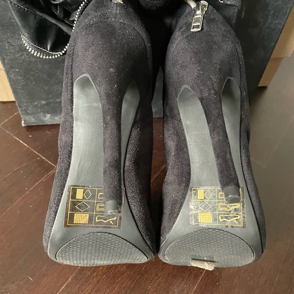 BEBE TARYN Tight High Over The Knee Black Lace Up Boots size 7 - Picture 4 of 7